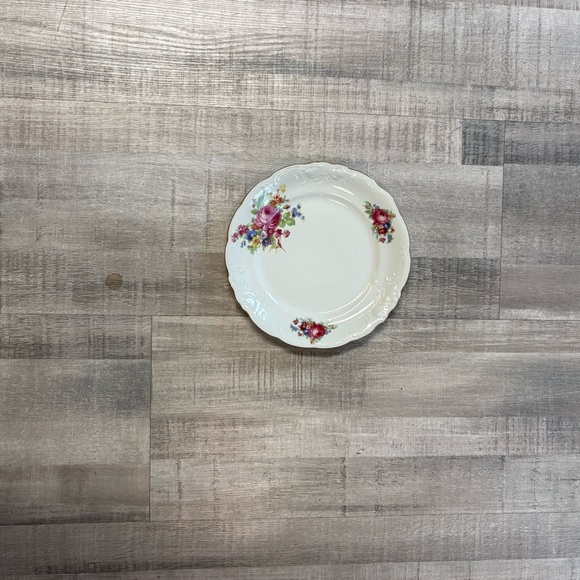 Walbrzych Poland Vintage Enchanted Garden Salad Plate - Picture 2 of 4